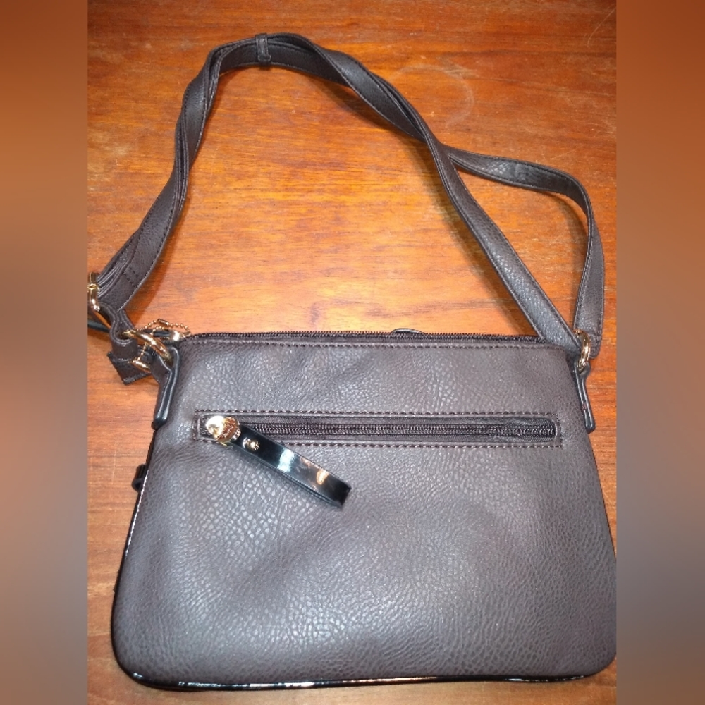 Gussaci Crossbody Purse, Brown, Adjustable Strap, Two Interior Compartme… - Picture 6 of 13